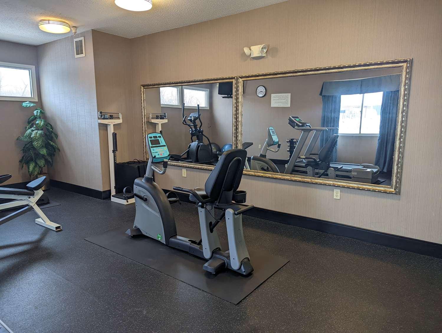 Wingate By Wyndham Hotel 3*