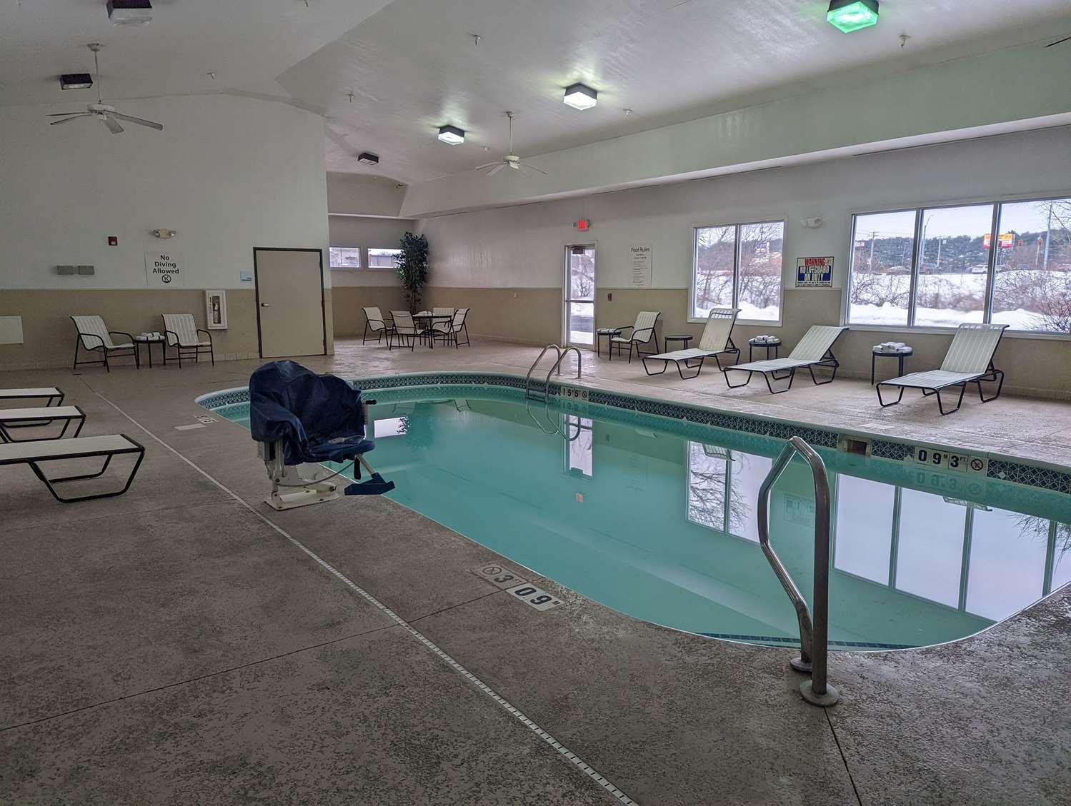 Hotel Wingate By Wyndham 3*
