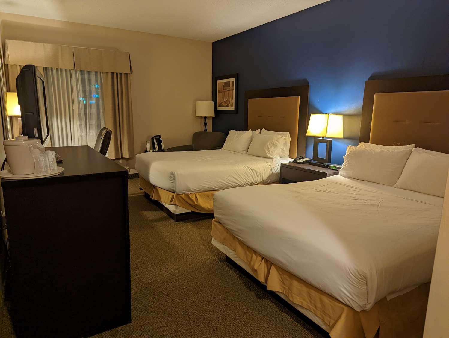 Wingate By Wyndham 3*
