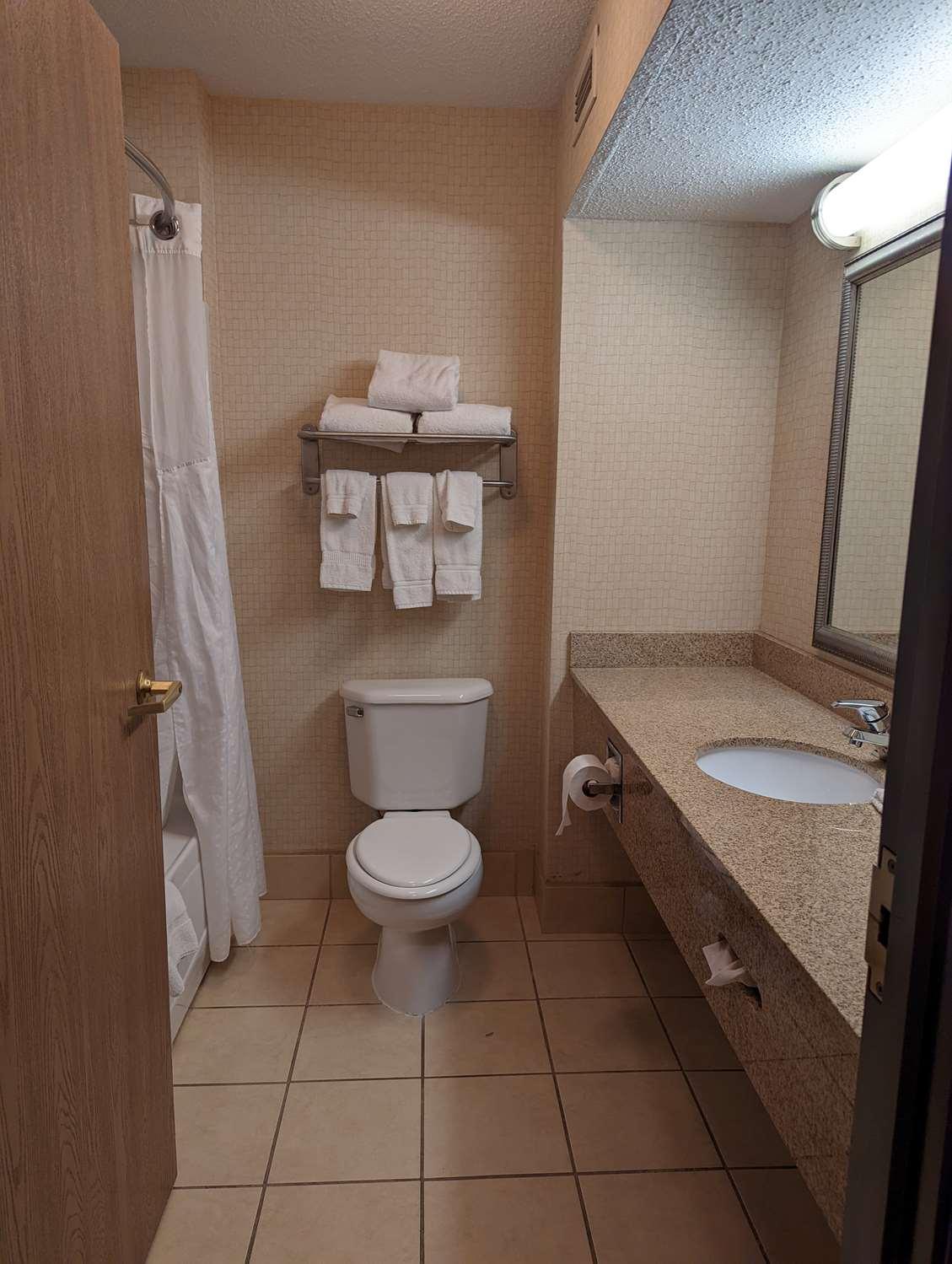 Wingate By Wyndham 3* Ashland